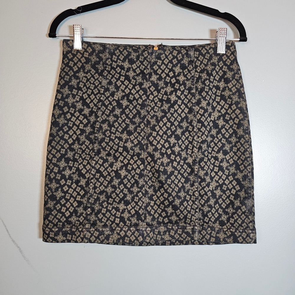Free People Women's Mini Skirt Black Tan Geometric Pattern Zip Closure Size 8